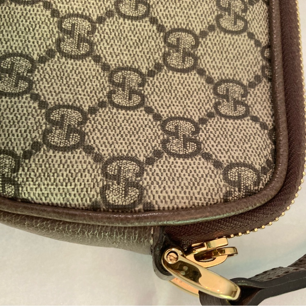 SOLD ‼️Gucci Crossbody Bag in Brown and Green with Signature Monogram - Picture 8 of 16